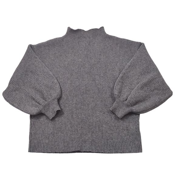 Line and Dot Ribbed Sweater with Puff Sleeve, Size Medium - Picture 1 of 8